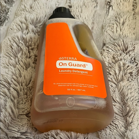 doTERRA On Guard Detergent with Orange Label - Picture 1 of 1